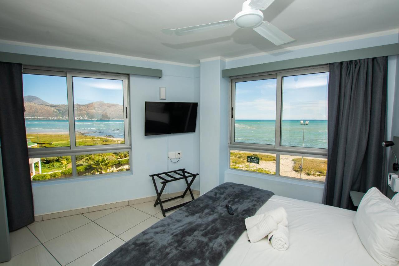 סטראנד Ocean Breeze Hotel מראה חיצוני תמונה
